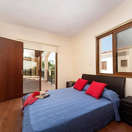 Villa Okeanida By Peyia