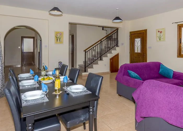 Villa Okeanida By Peyia