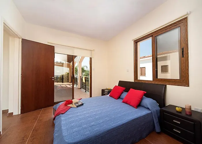 Villa Okeanida By Peyia